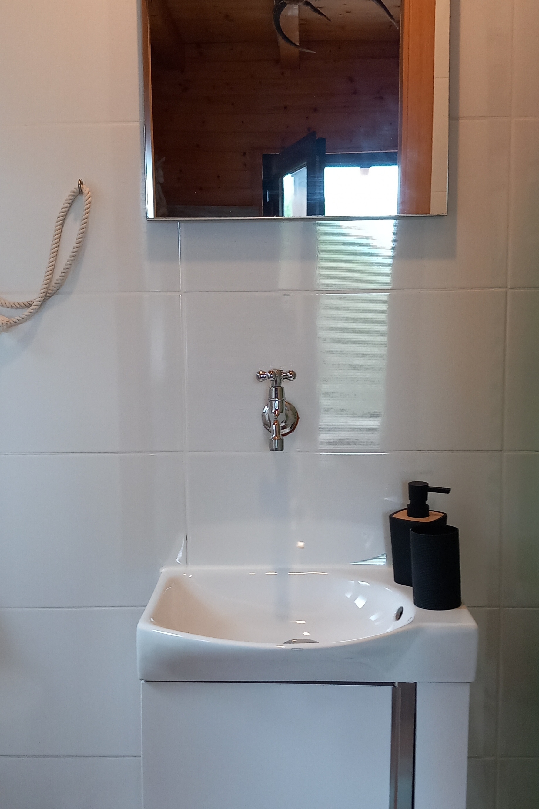 Jednosobna kuća s terasom i pogledom na more Kali, Ugljan  K