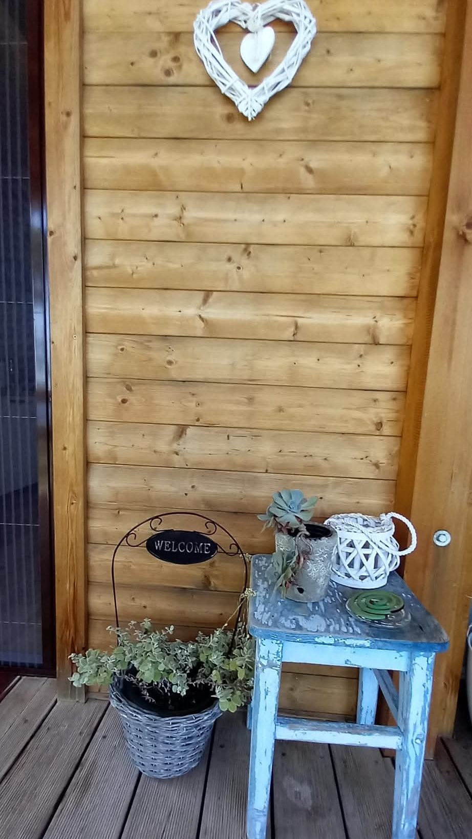 Jednosobna kuća s terasom i pogledom na more Kali, Ugljan  K