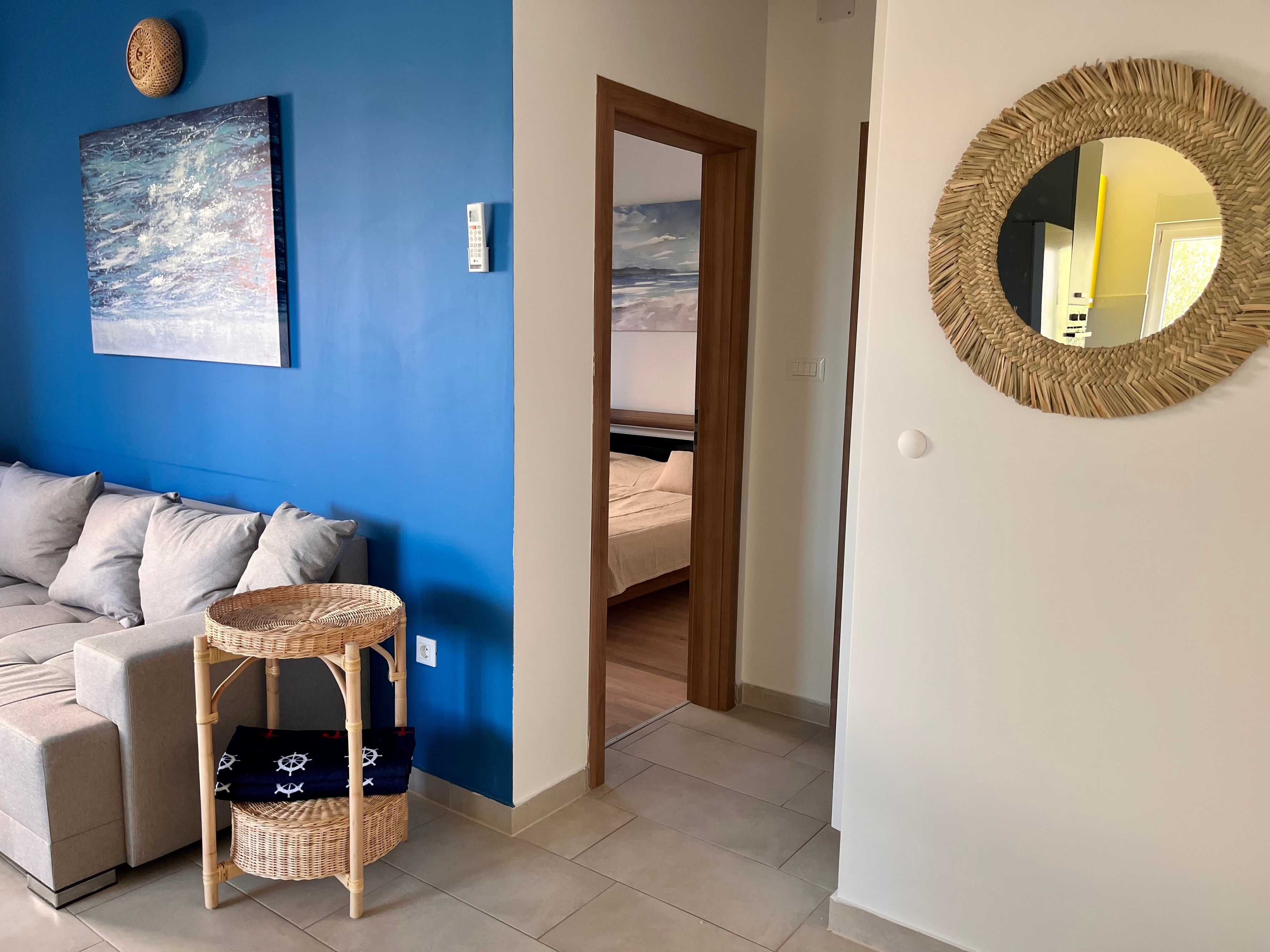Two bedroom apartment with terrace and sea view Rogoznica  A-a
