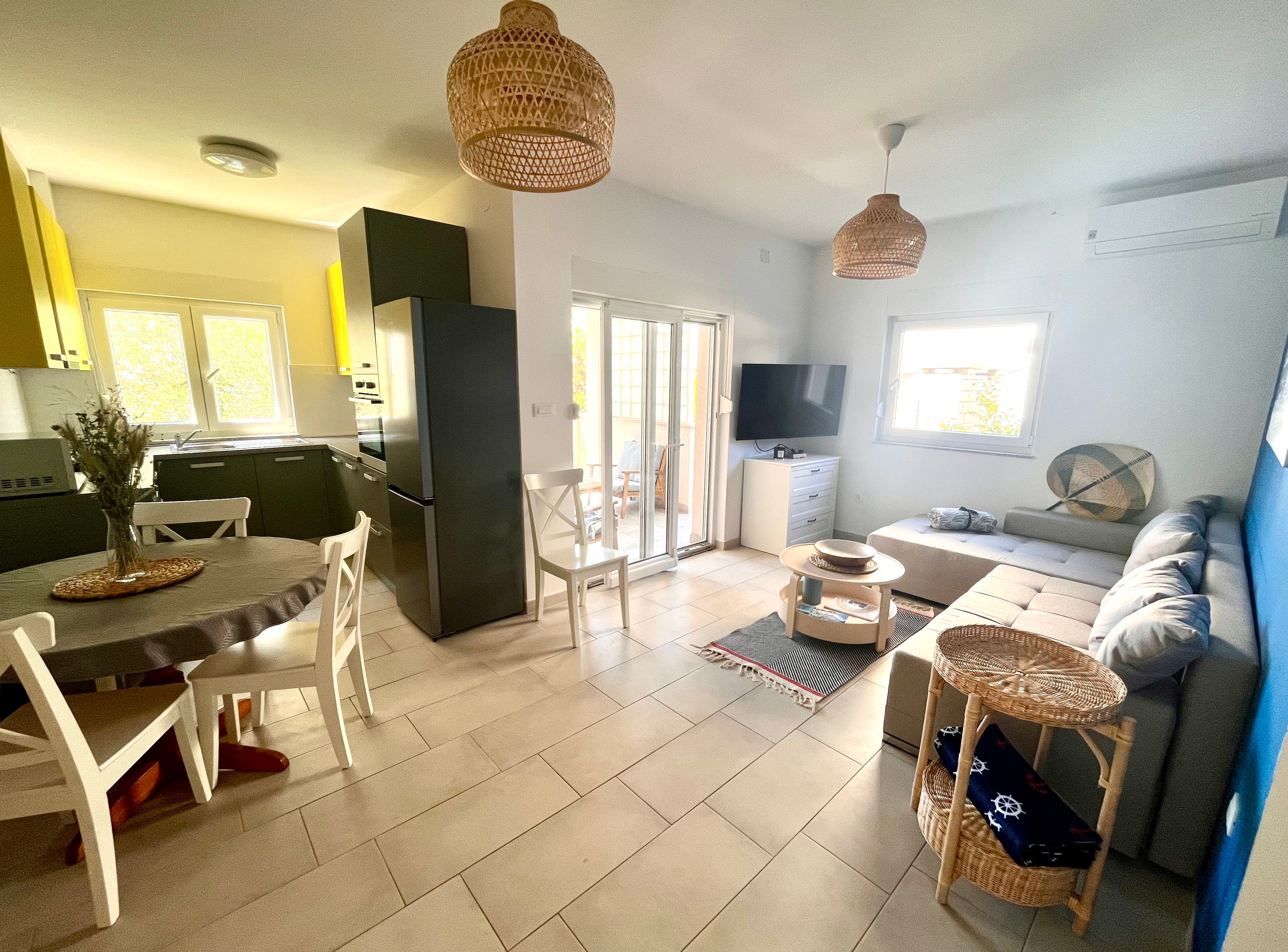 Two bedroom apartment with terrace and sea view Rogoznica (A-23714-a)