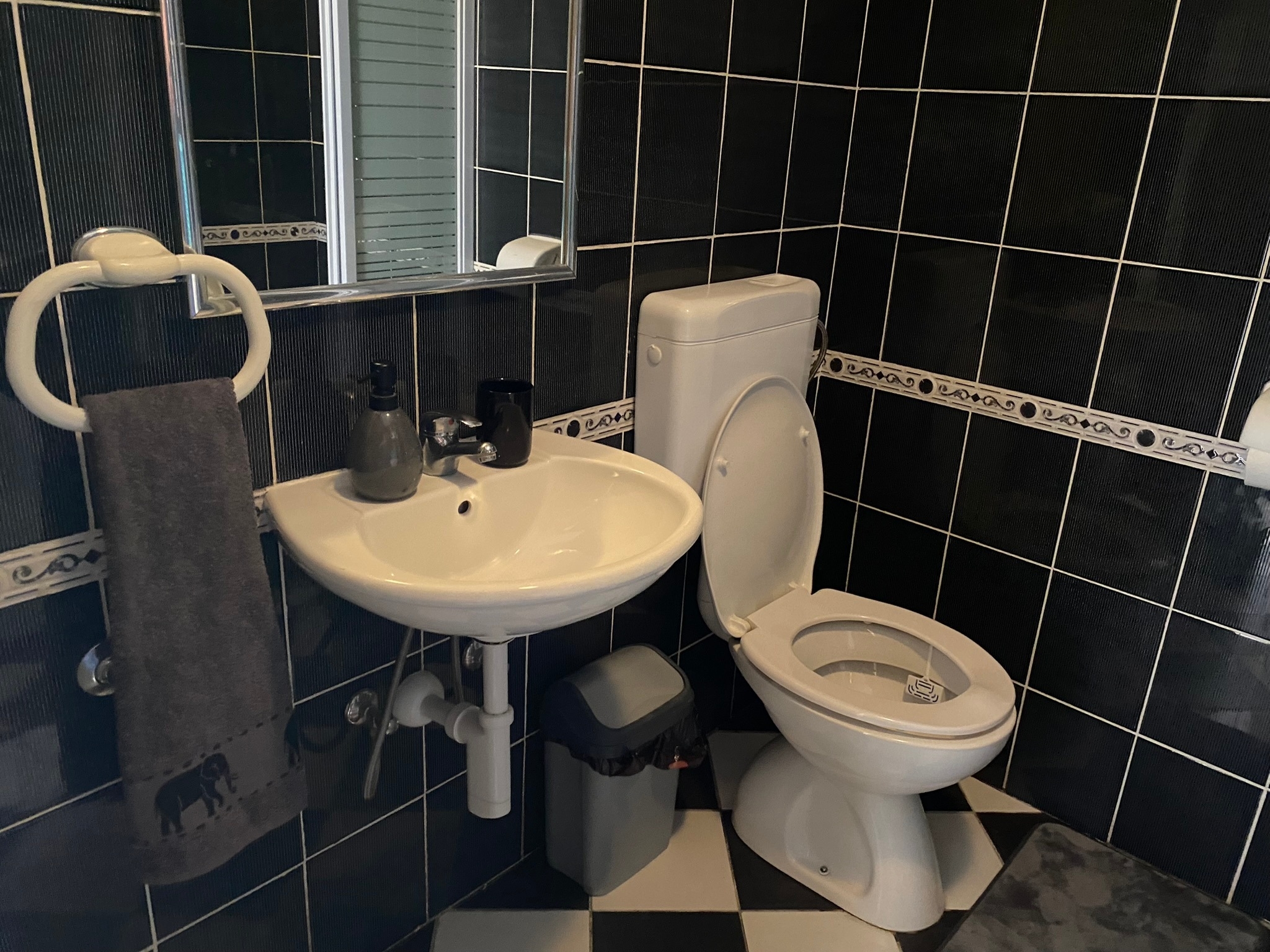 Two bedroom apartment with terrace Betina, Murter  A-a