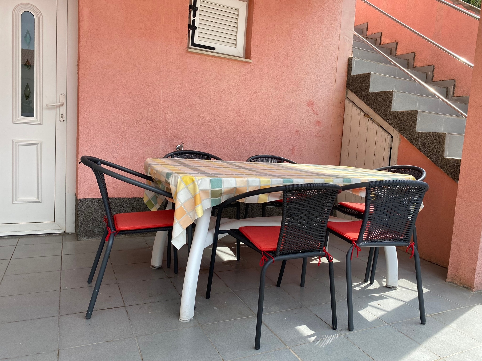Two bedroom apartment with terrace Betina, Murter  A-a
