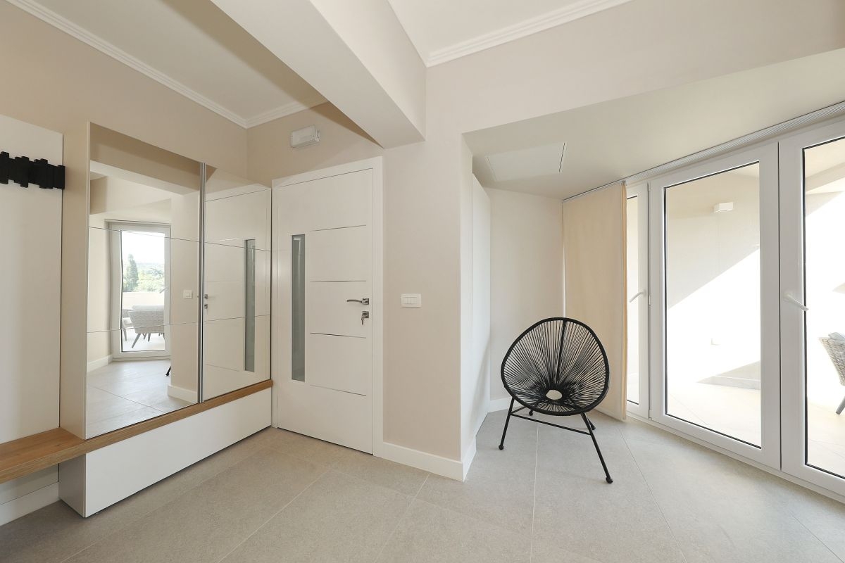 Comfortable and spacious house with terrace Sikovo, Biograd  K