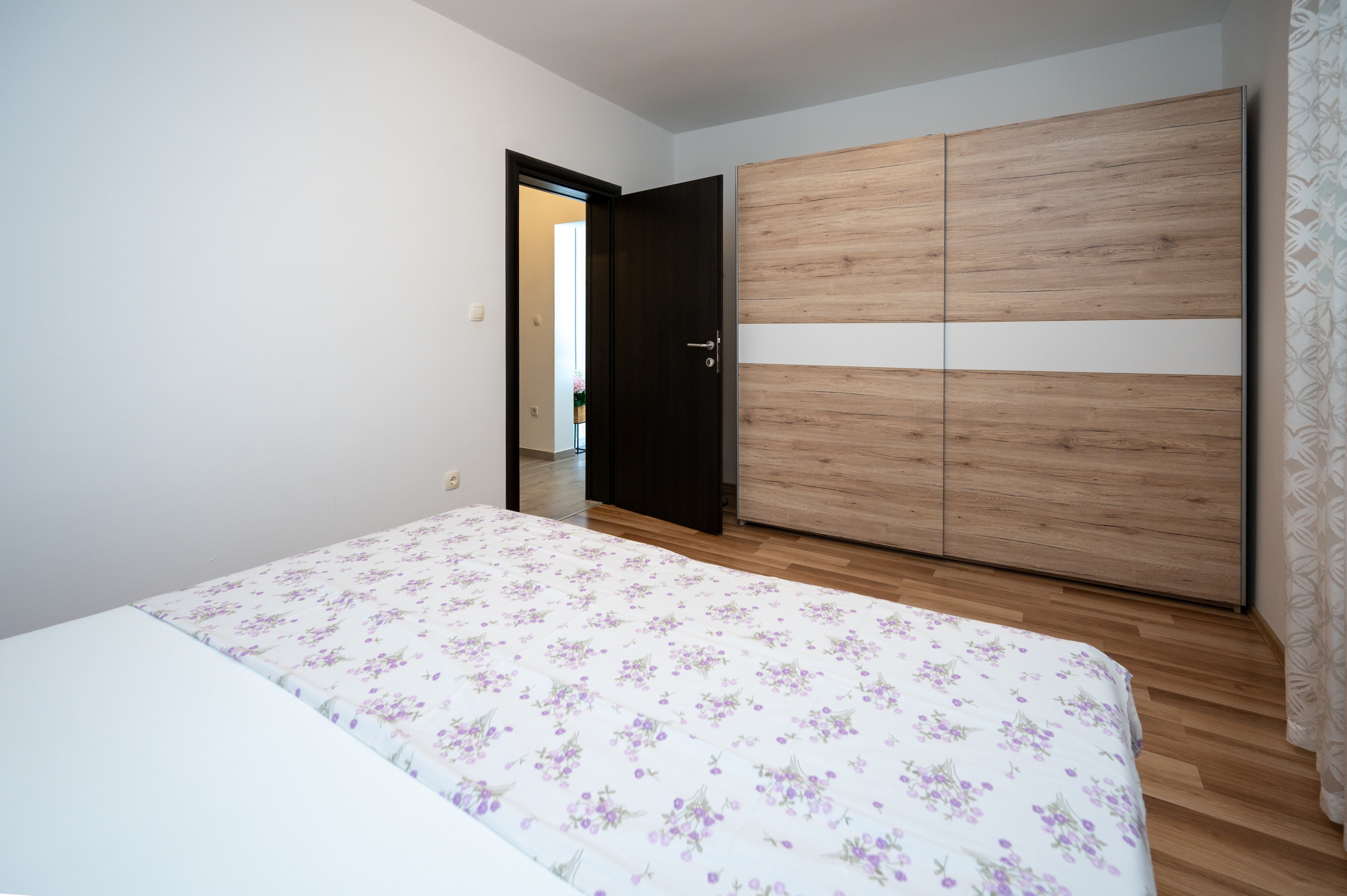 Two bedroom house with terrace Maslenica, Novigrad  K