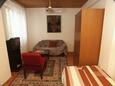 Selce, Obývací pokoj v ubytování typu apartment, s klimatizací a WiFi.