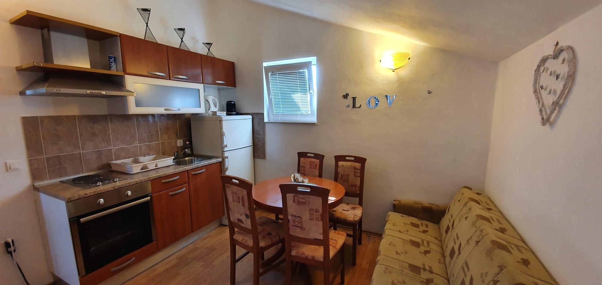 Studio flat with balcony and sea view Tisno, Murter (AS-23720-a) Studio flat with balcony and sea view Tisno, Murter (AS-23720-a)