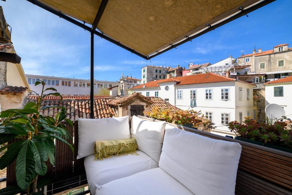 One bedroom apartment with balcony Šibenik  A-a