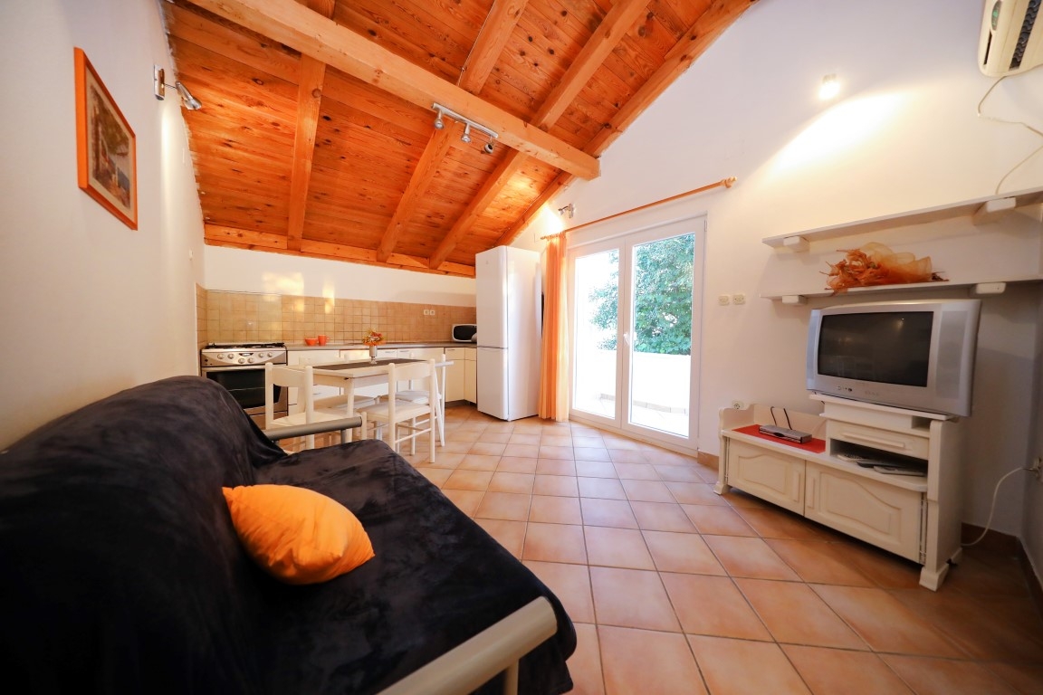 One bedroom apartment with terrace and sea view Sukošan, Zadar (A-23722-a) One bedroom apartment with terrace and sea view Sukošan, Zadar (A-23722-a)