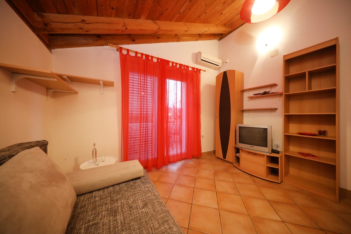 One bedroom apartment with terrace Sukošan, Zadar (A-23722-b)