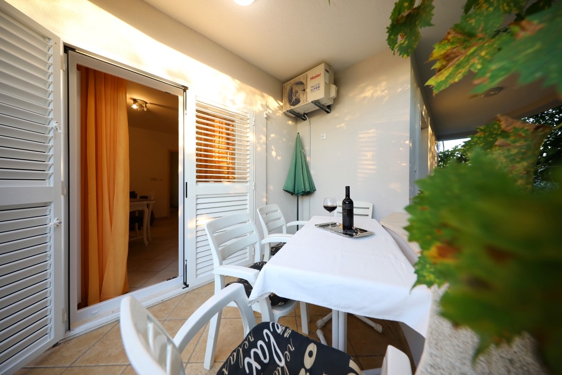 One bedroom apartment with terrace and sea view Sukošan, Zadar (A-23722-c) One bedroom apartment with terrace and sea view Sukošan, Zadar (A-23722-c)