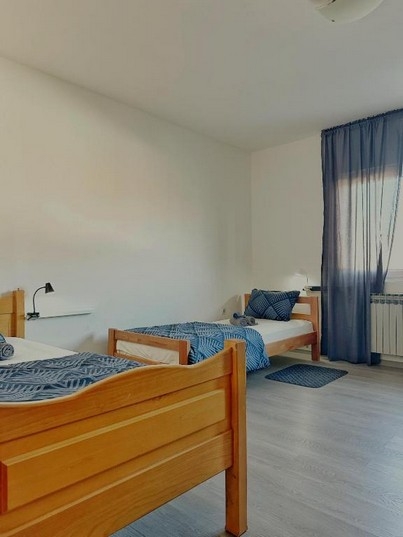 Two bedroom apartment with balcony Ogulin, Gorski kotar  A-a