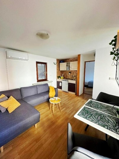 One bedroom apartment with terrace Ogulin, Gorski kotar  A-b