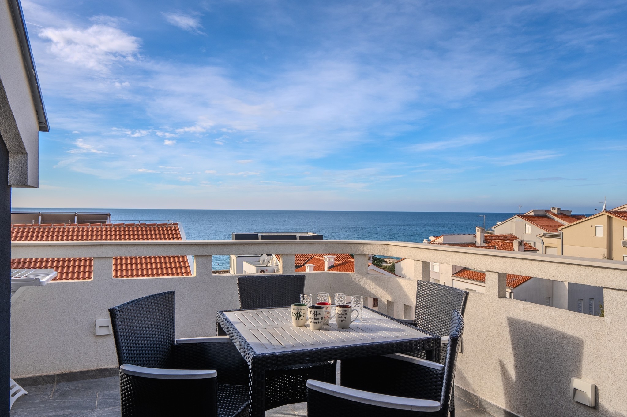 Three bedroom apartment with balcony and sea view Novalja, Pag  A-a