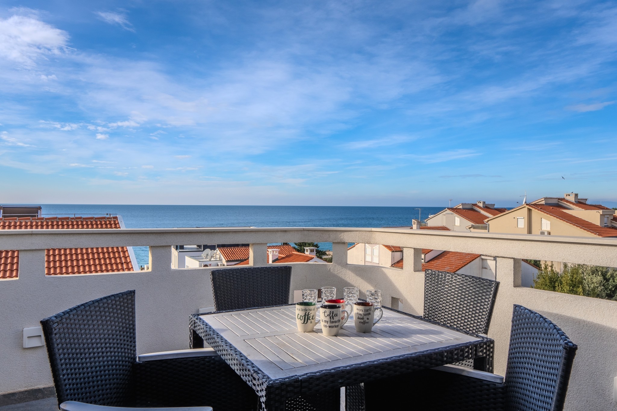 Three bedroom apartment with balcony and sea view Novalja, Pag  A-a