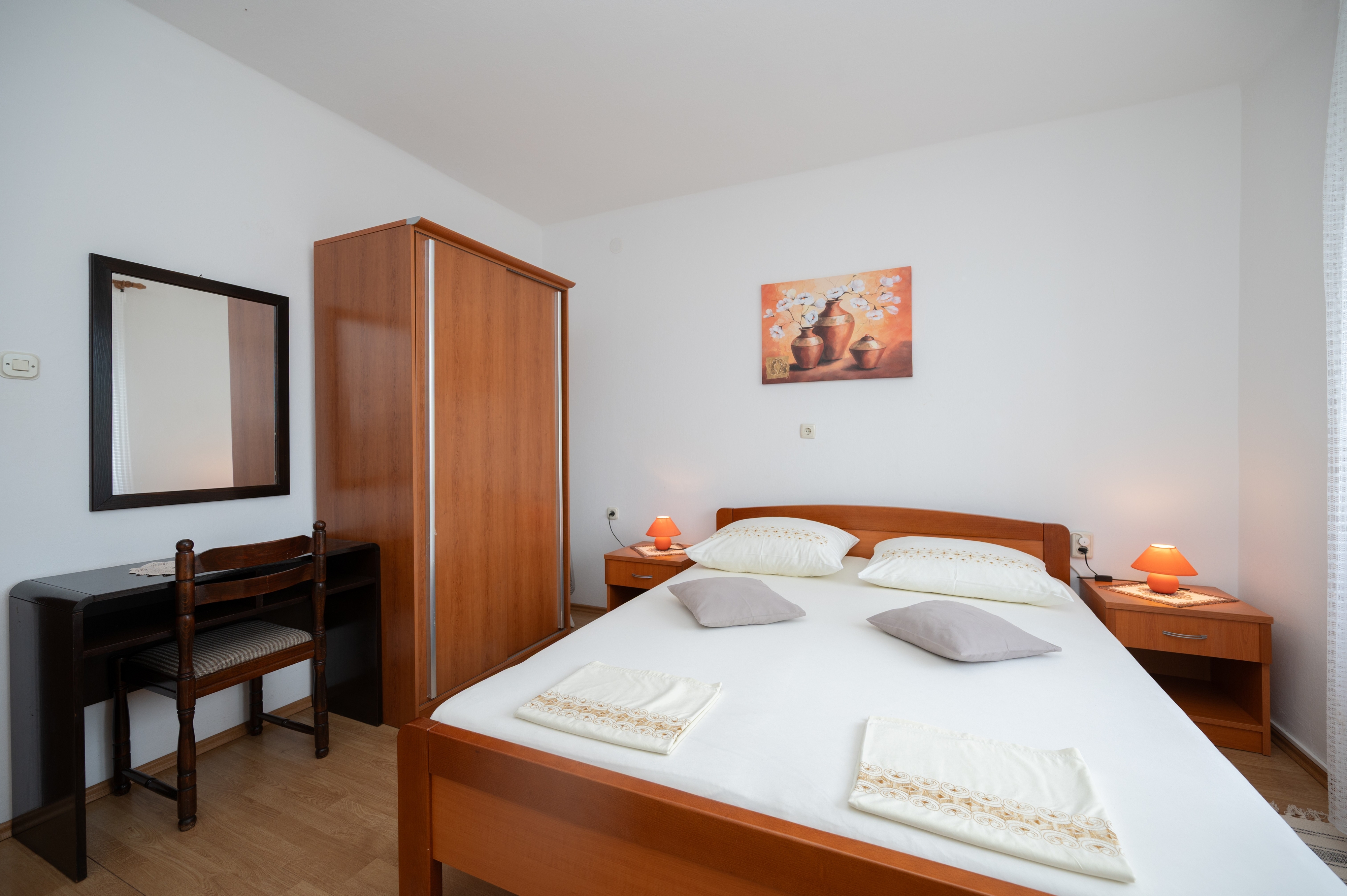 Two bedroom apartment with terrace and sea view Lopar, Rab  A-a
