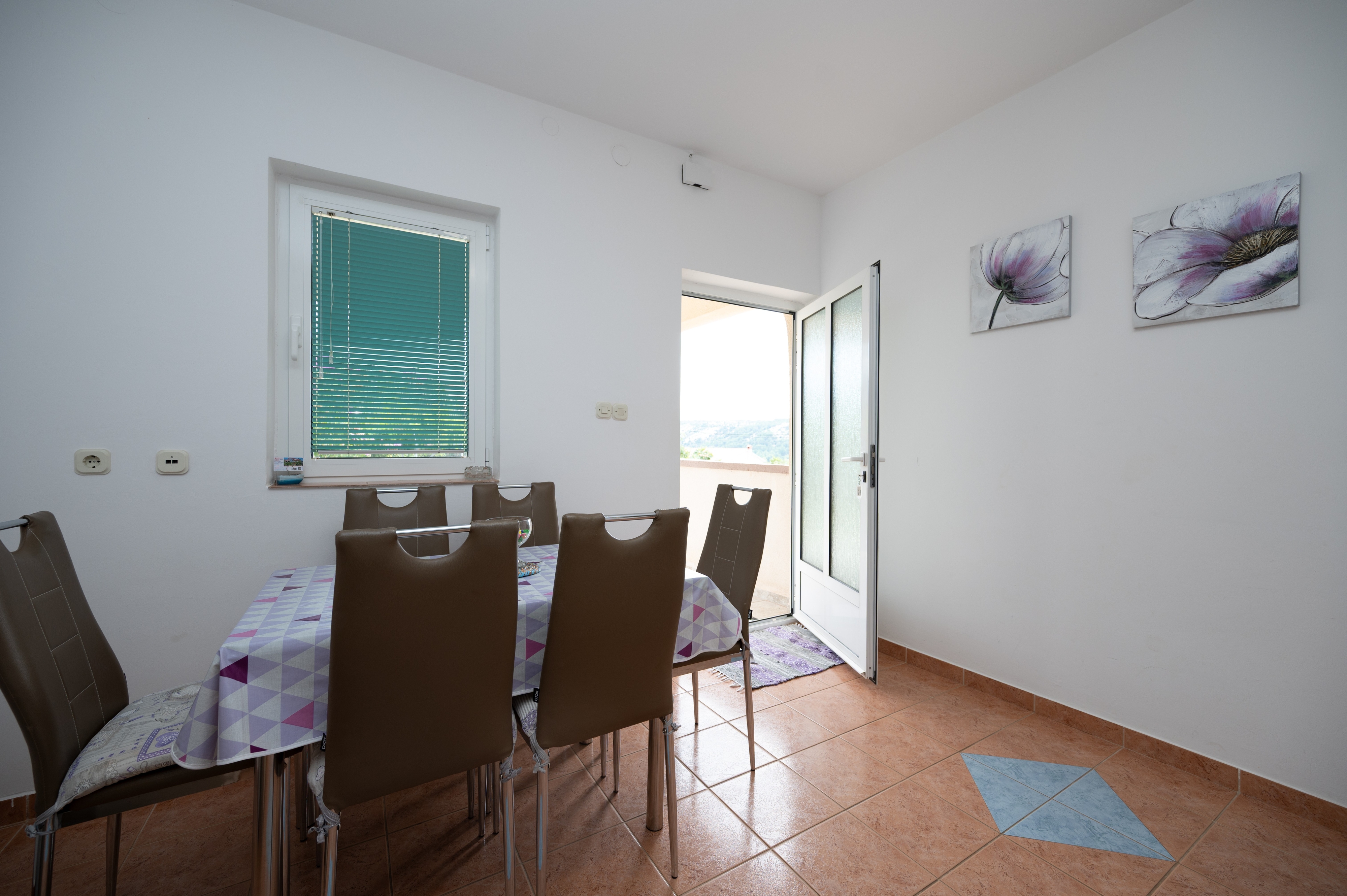 Top Rab Lopar Top Rab Lopar