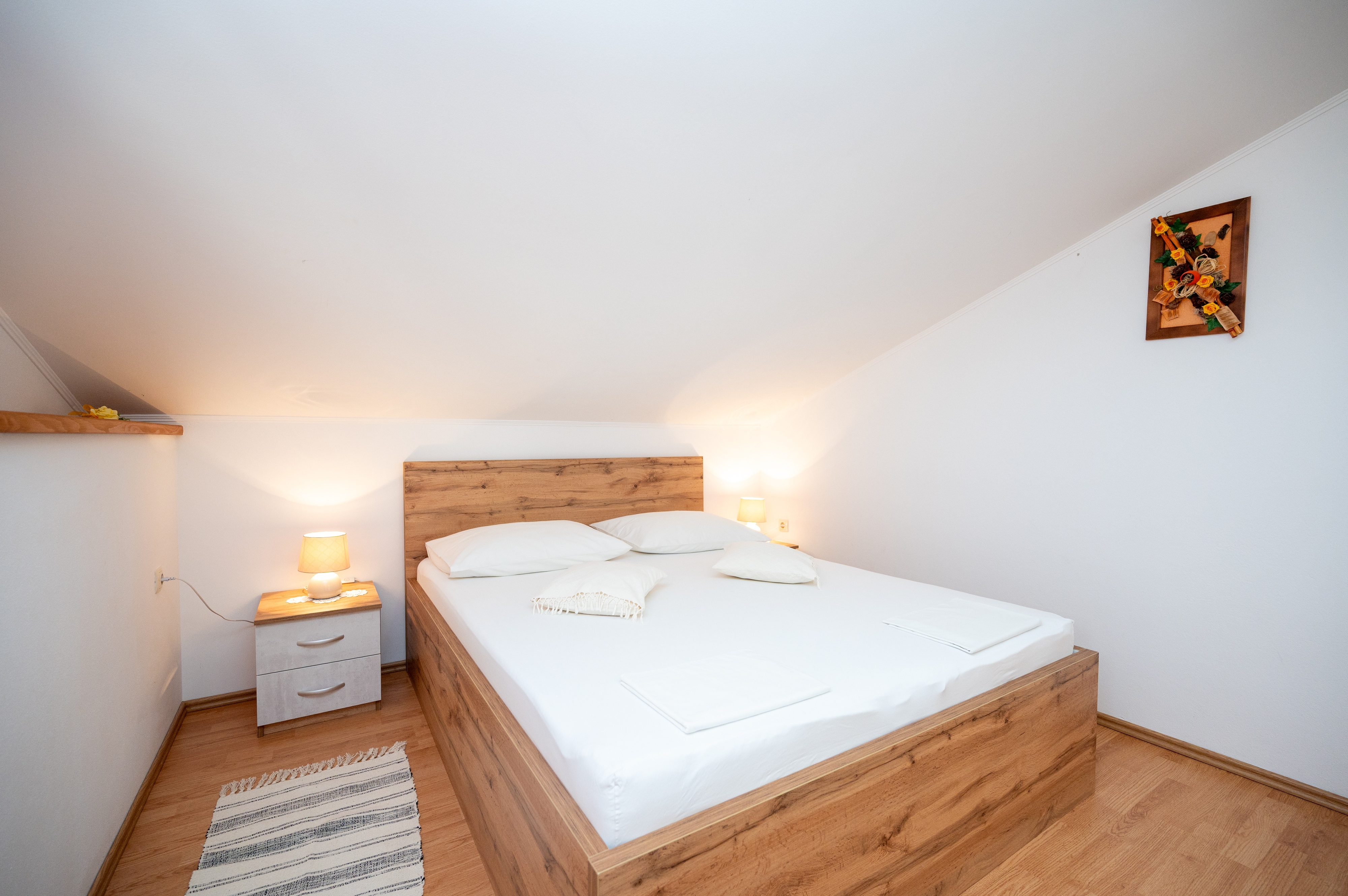 Top Rab Lopar Top Rab Lopar