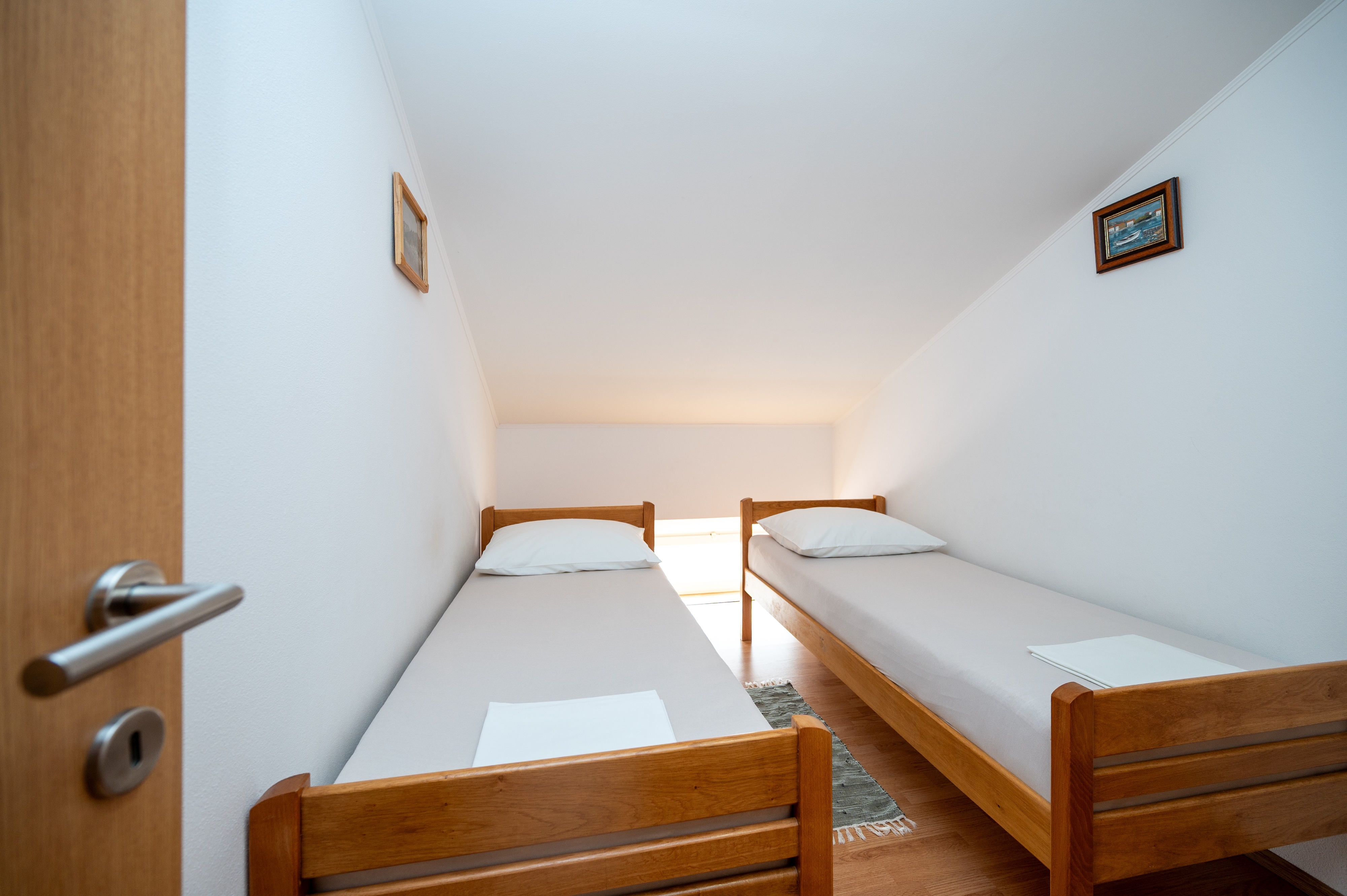 Two bedroom apartment with terrace and sea view Lopar, Rab  A-b