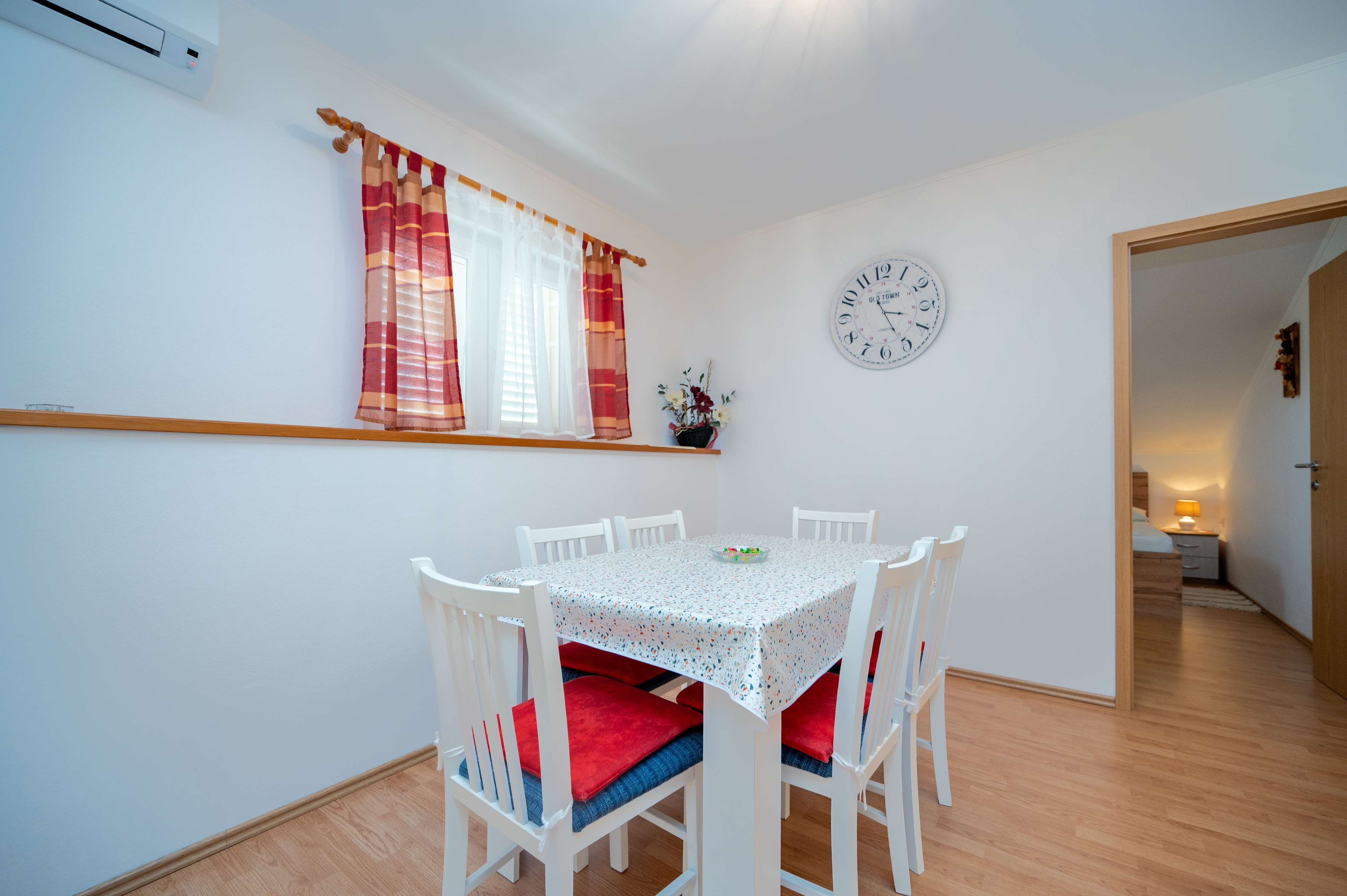 Top Rab Lopar Top Rab Lopar