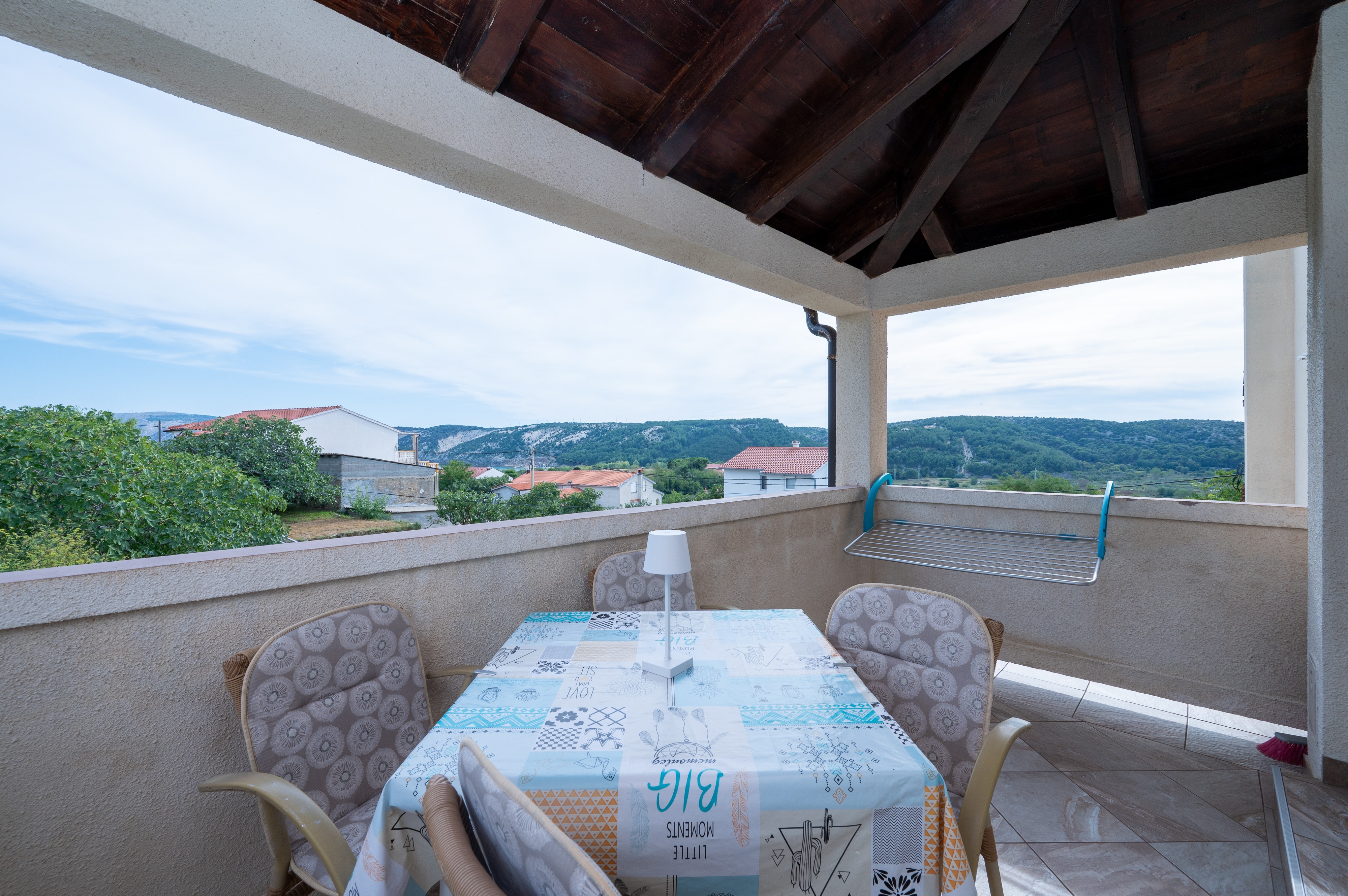 Two bedroom apartment with terrace and sea view Lopar, Rab  A-b