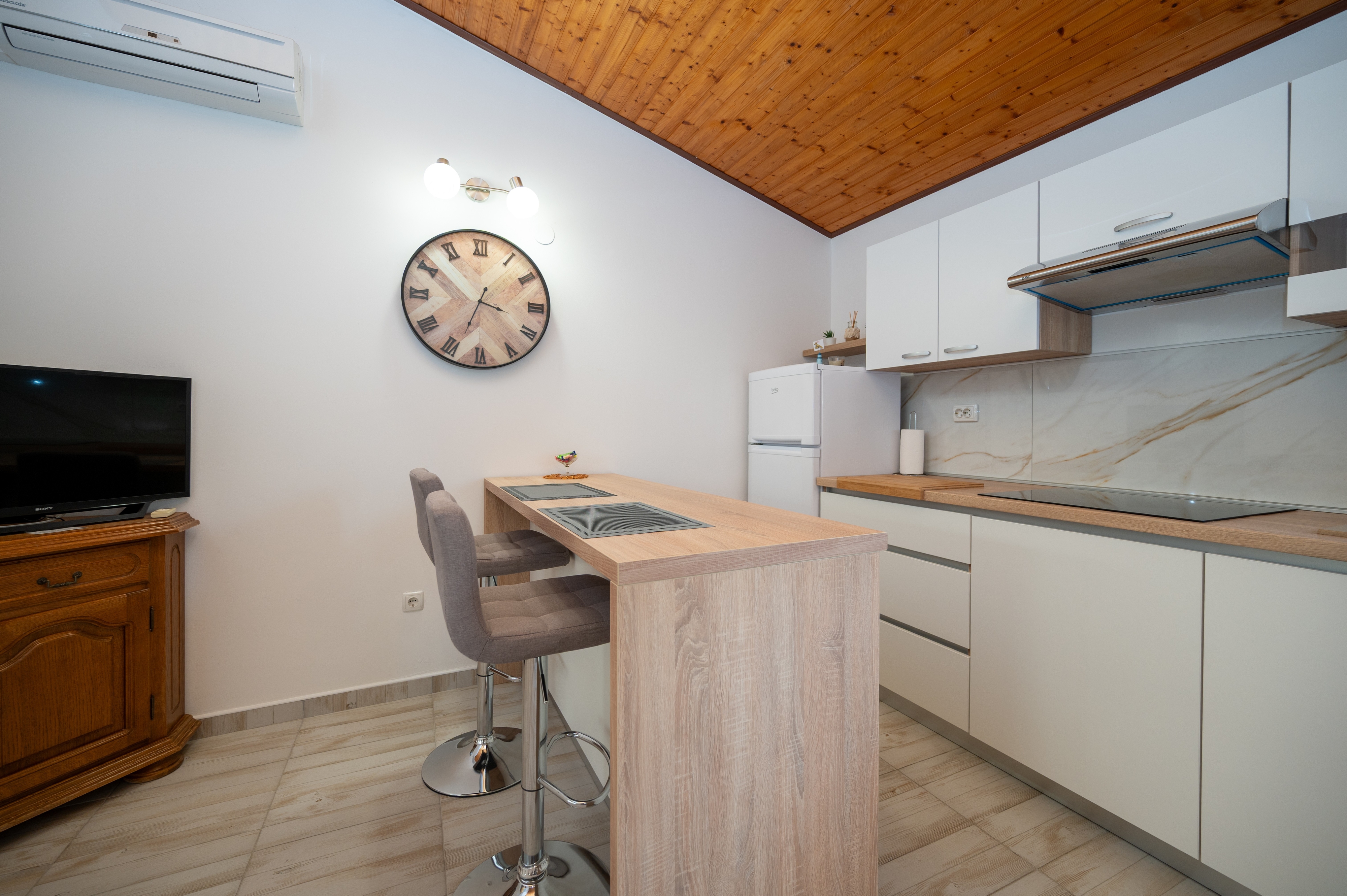 Top Rab Lopar Top Rab Lopar