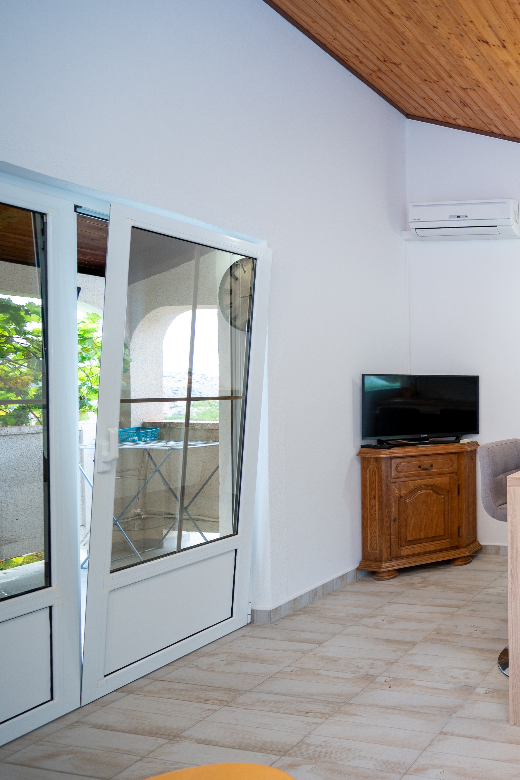 Top Rab Lopar Top Rab Lopar