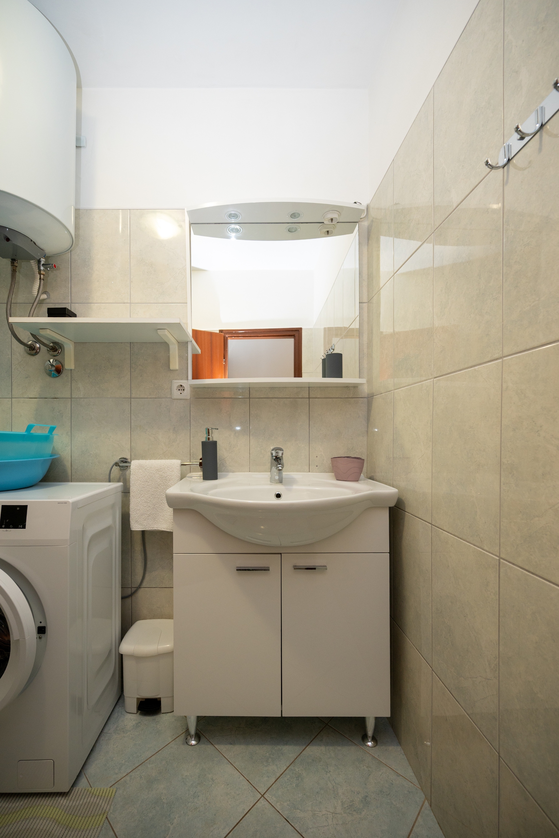 Two bedroom apartment with terrace and sea view Lopar, Rab  A-d