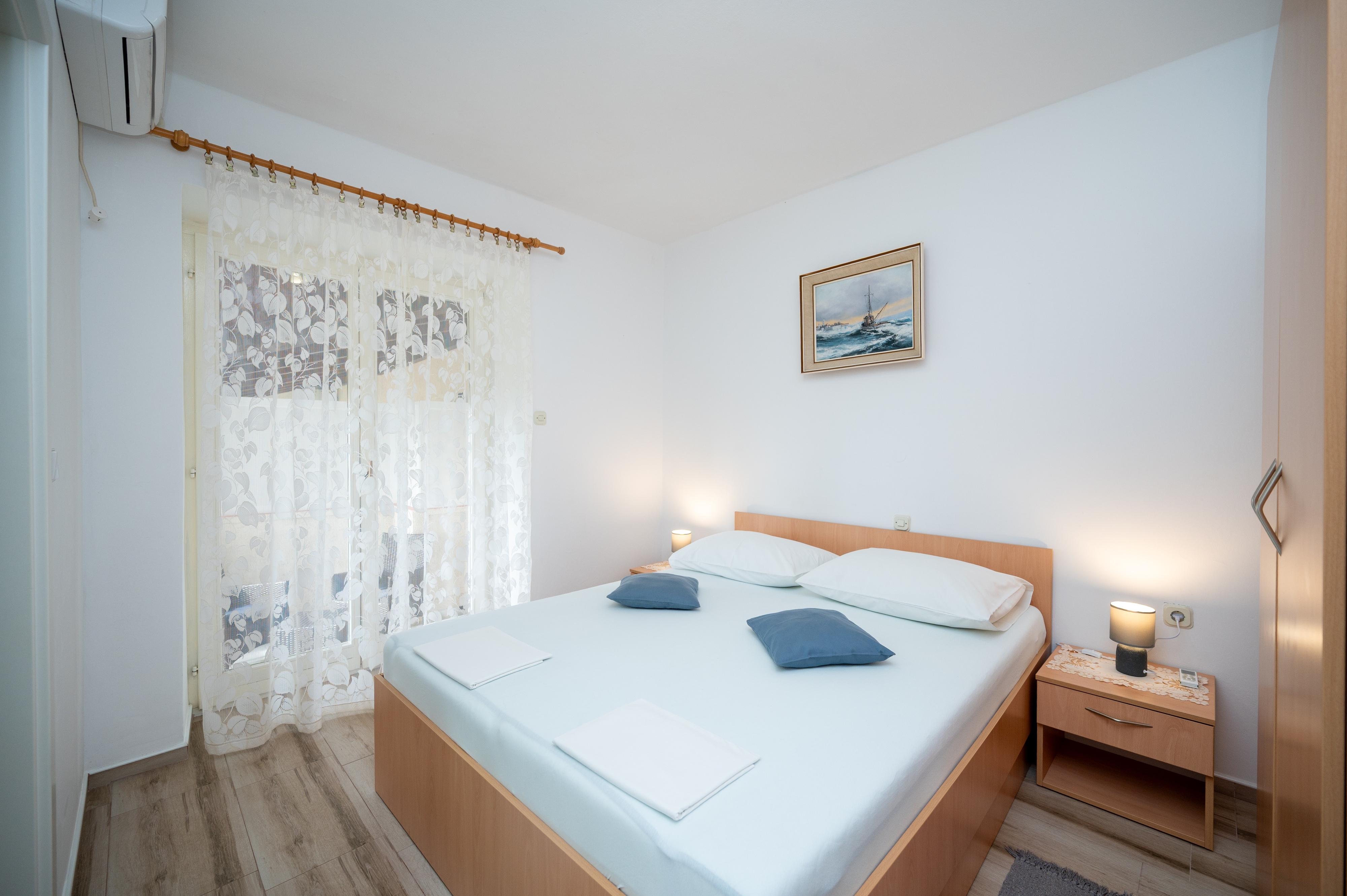 Two bedroom apartment with terrace and sea view Lopar, Rab  A-d