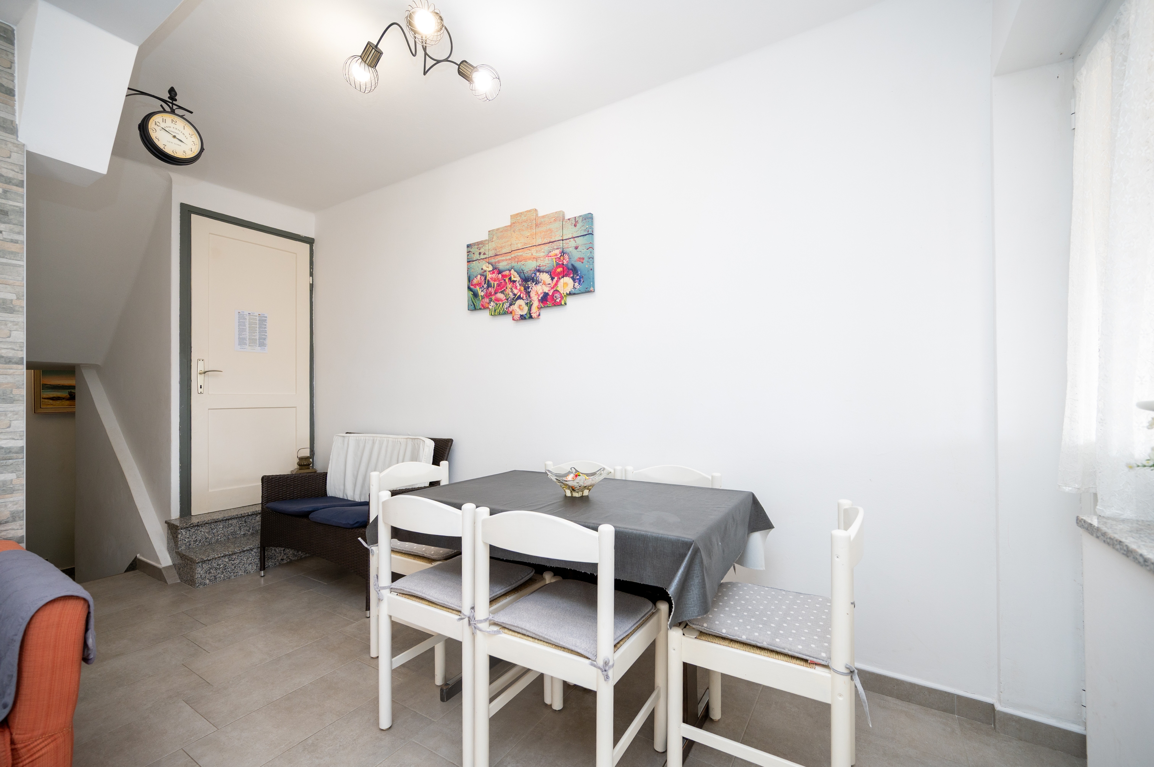 Top Rab Lopar Top Rab Lopar