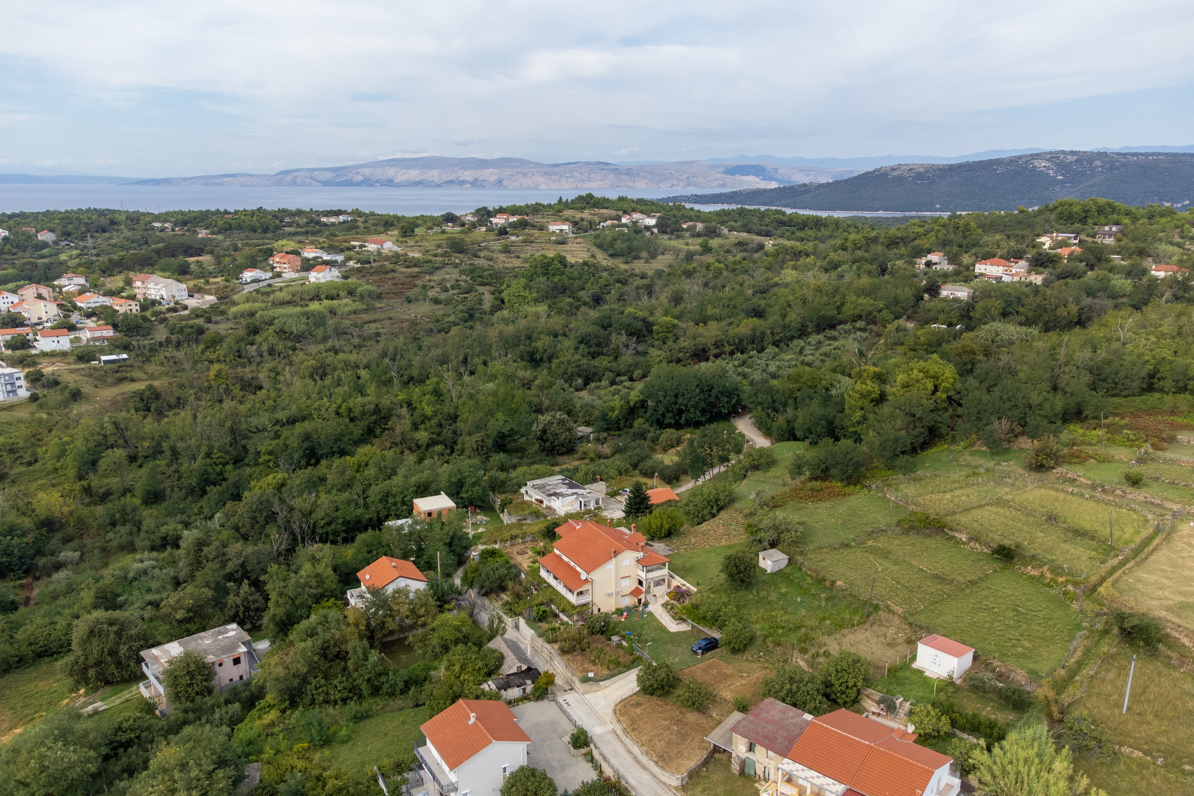 One bedroom apartment with terrace and sea view Lopar, Rab (A-23736-c)