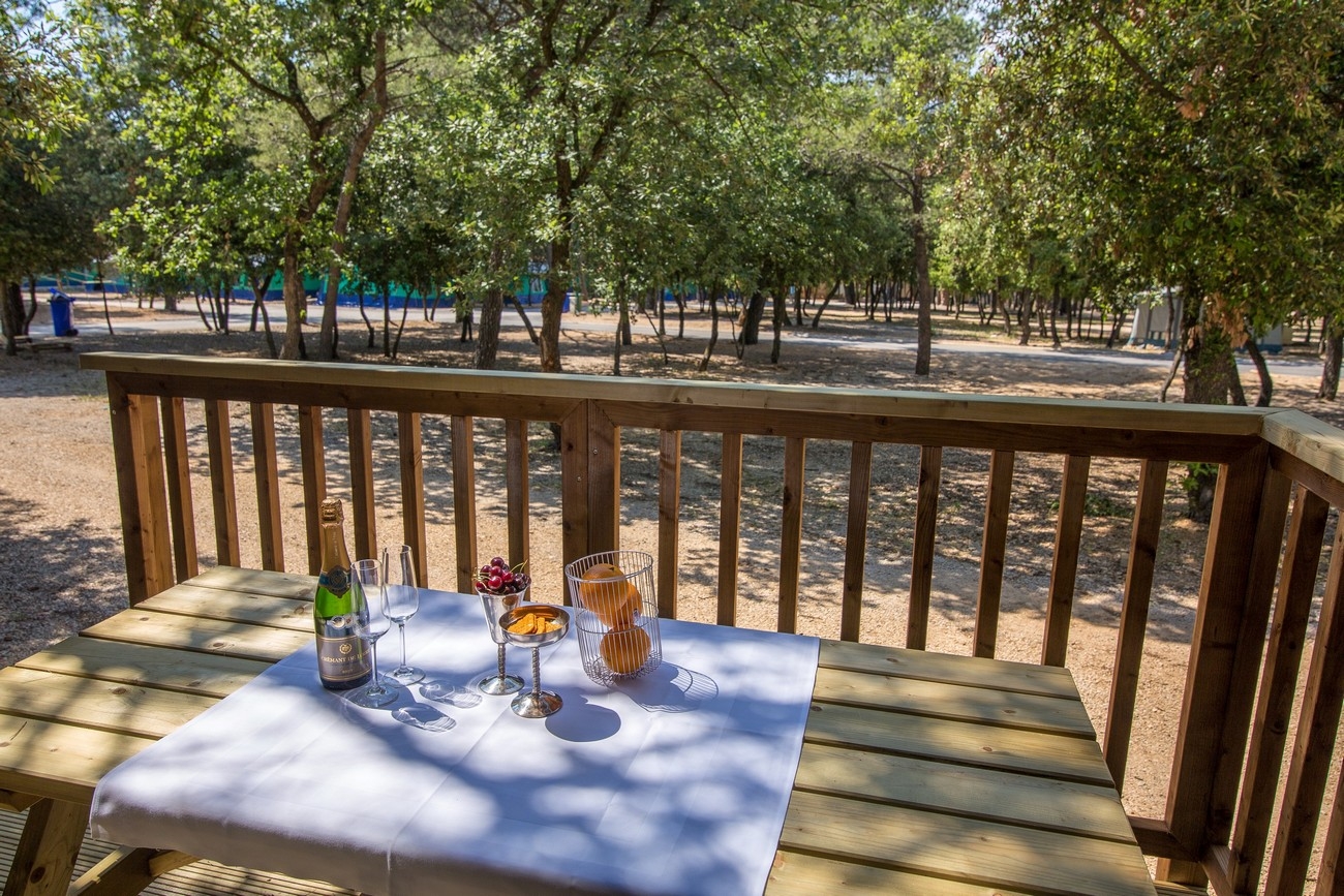 Two bedroom apartment with terrace Biograd na Moru, Biograd  A-b