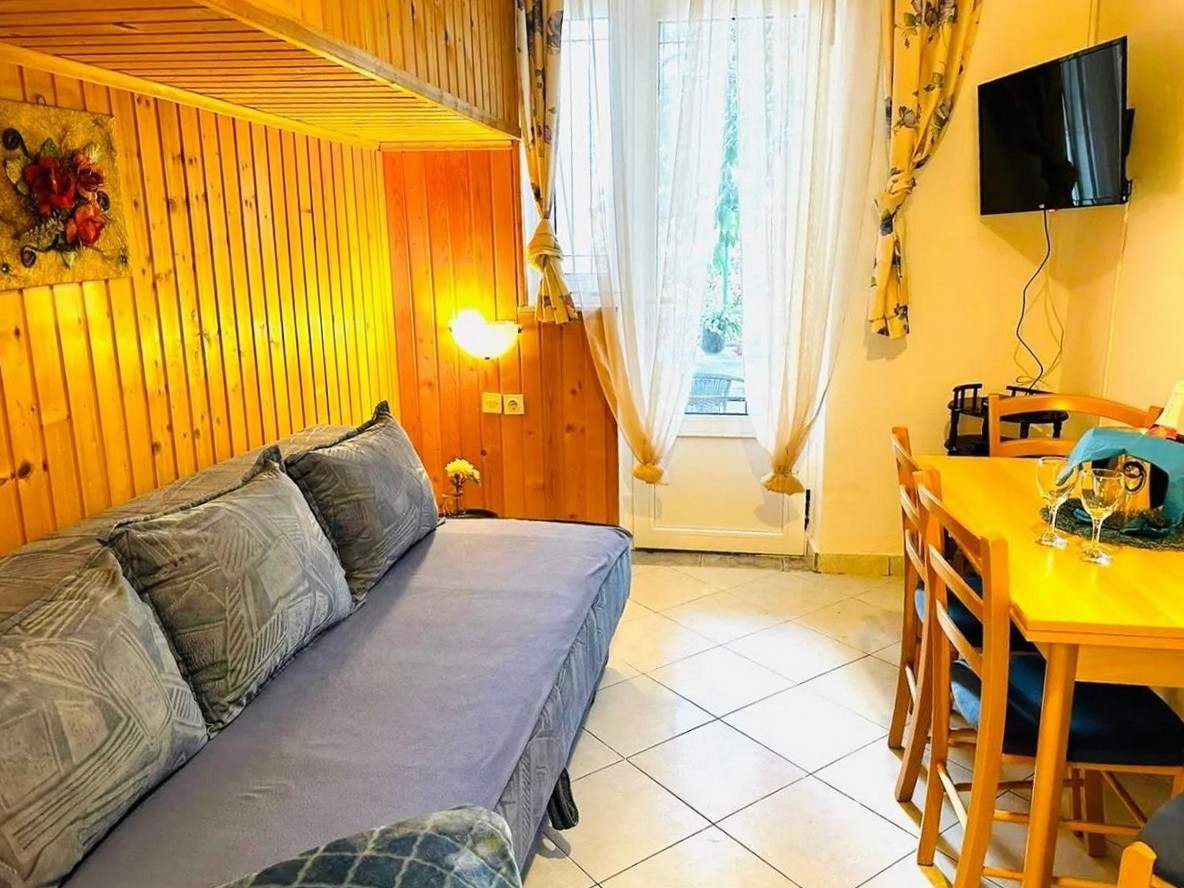 One bedroom apartment with terrace Srima - Vodice (A-23744-f)