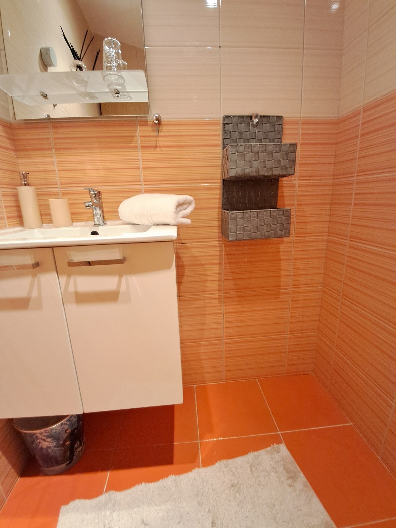 Two bedroom apartment with terrace Jurazini, Central Istria - Središnja Istra  A-a