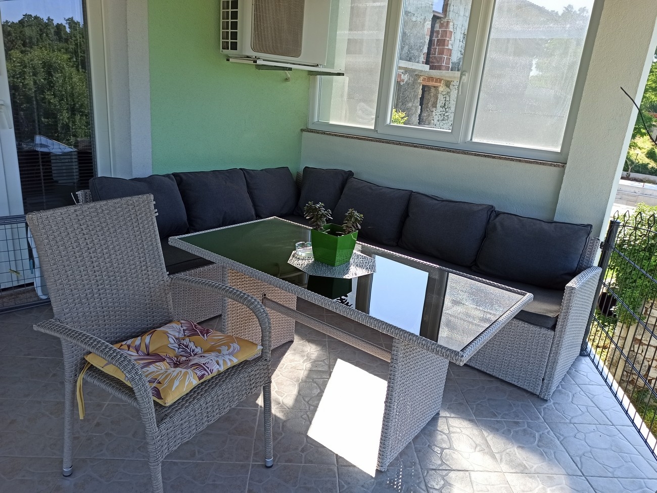 Two bedroom apartment with terrace Jurazini, Central Istria - Središnja Istra  A-a