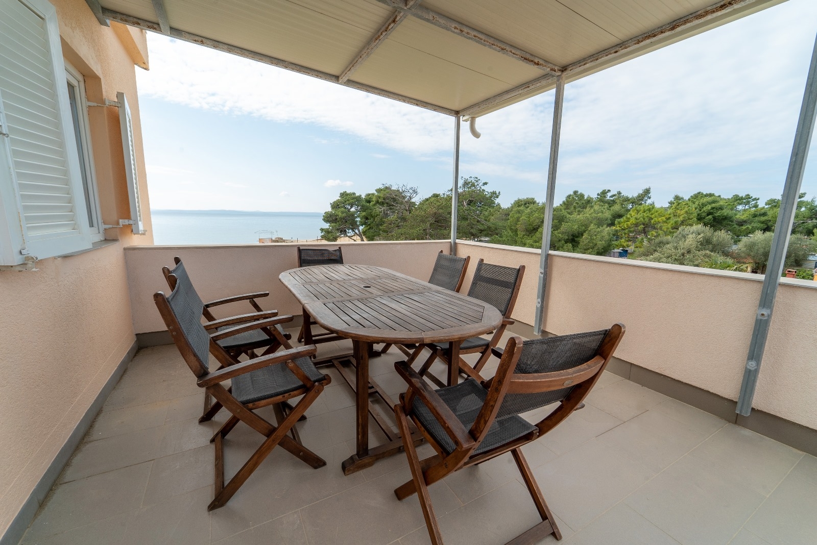 Three bedroom apartment with terrace and sea view Privlaka, Zadar  A-a
