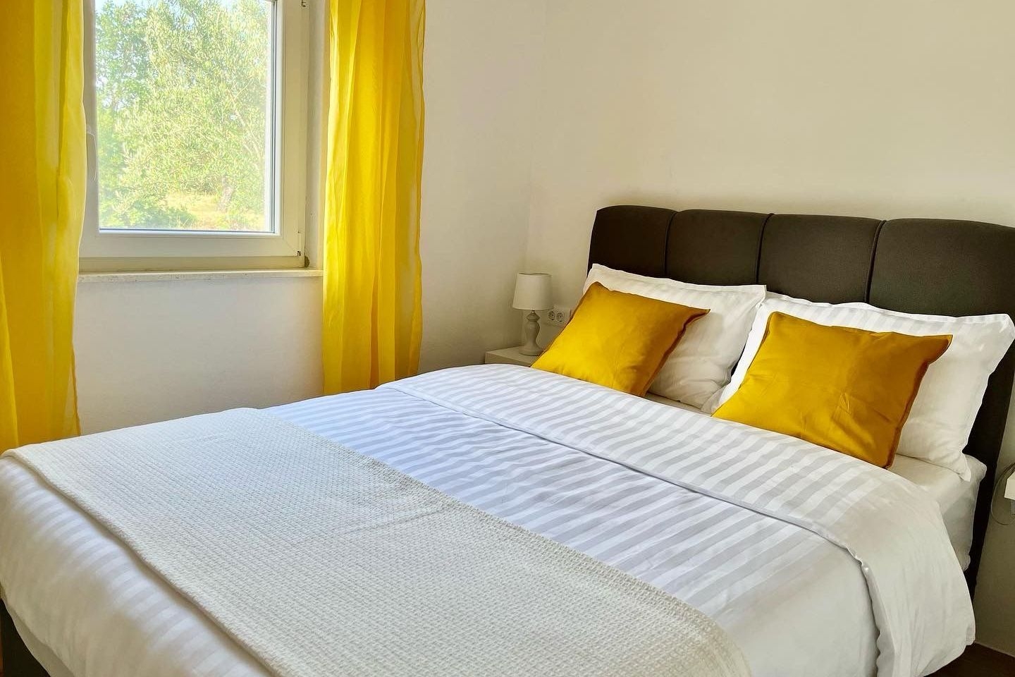 Studio flat with terrace Biograd na Moru, Biograd (AS-23751-b) Studio flat with terrace Biograd na Moru, Biograd (AS-23751-b)