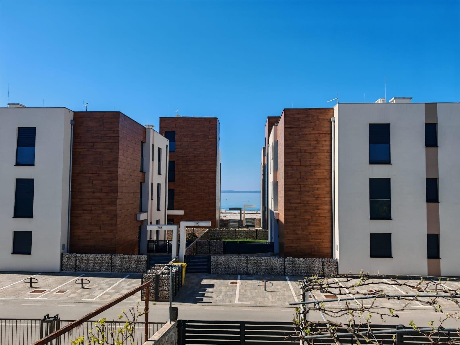 Three bedroom apartment with terrace and sea view Vir  A-a