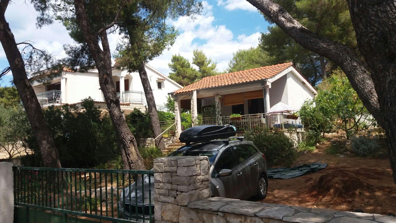 One bedroom house near beach Maslinica, Šolta (K-23755) One bedroom house near beach Maslinica, Šolta (K-23755)