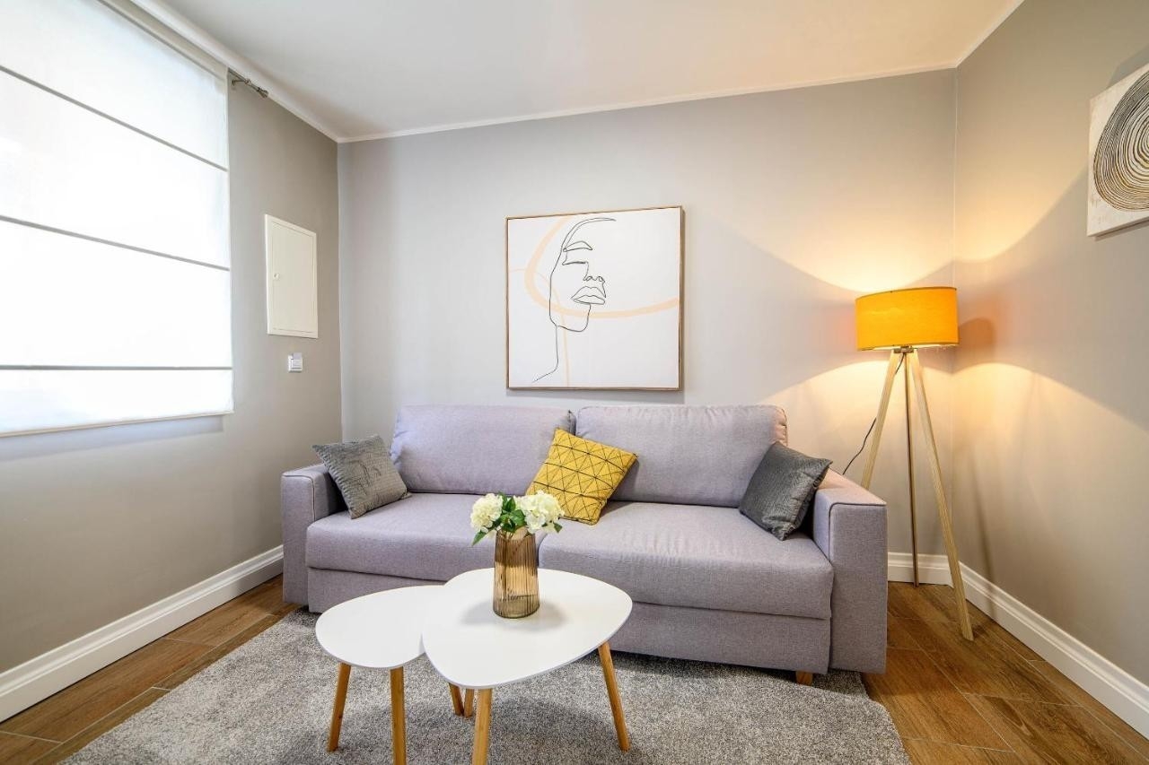 One bedroom apartment with terrace Šibenik (A-23756-c) One bedroom apartment with terrace Šibenik (A-23756-c)