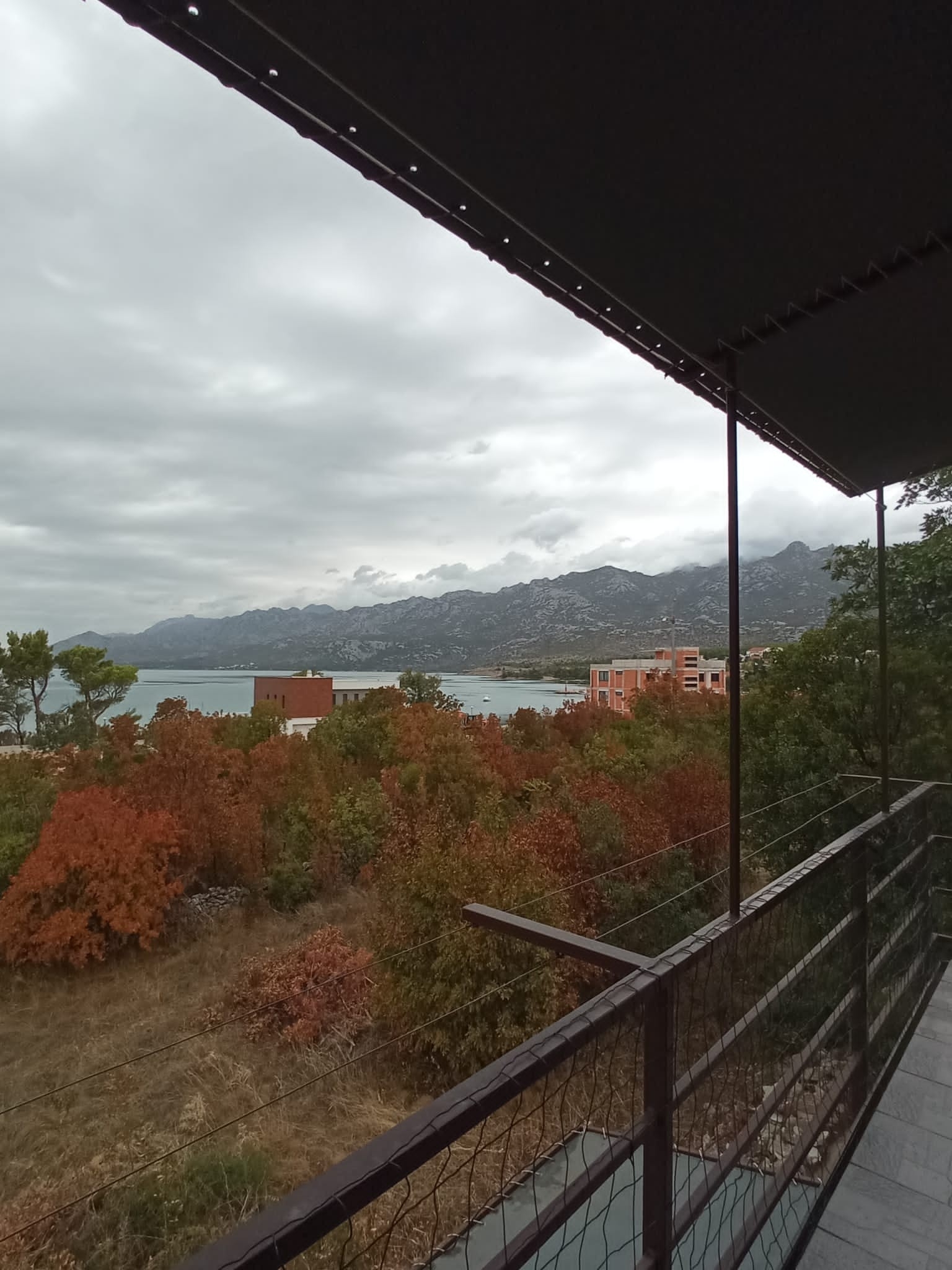 One bedroom apartment with terrace and sea view Rovanjska, Paklenica  A-b