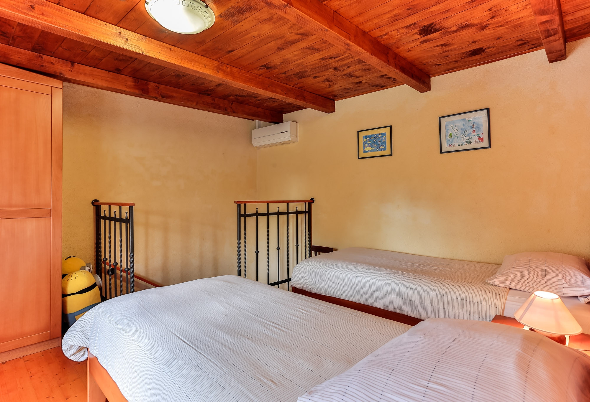 Three bedroom house with terrace Sveti Kirin, Central Istria - Središnja Istra  K