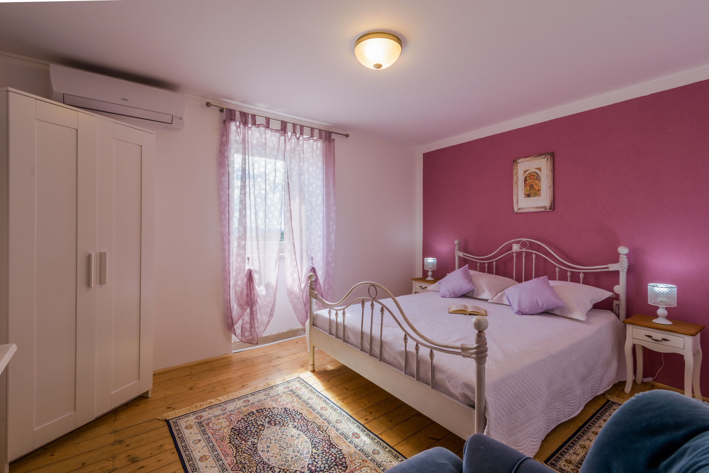 Three bedroom house with terrace and sea view Žedno, Čiovo  K