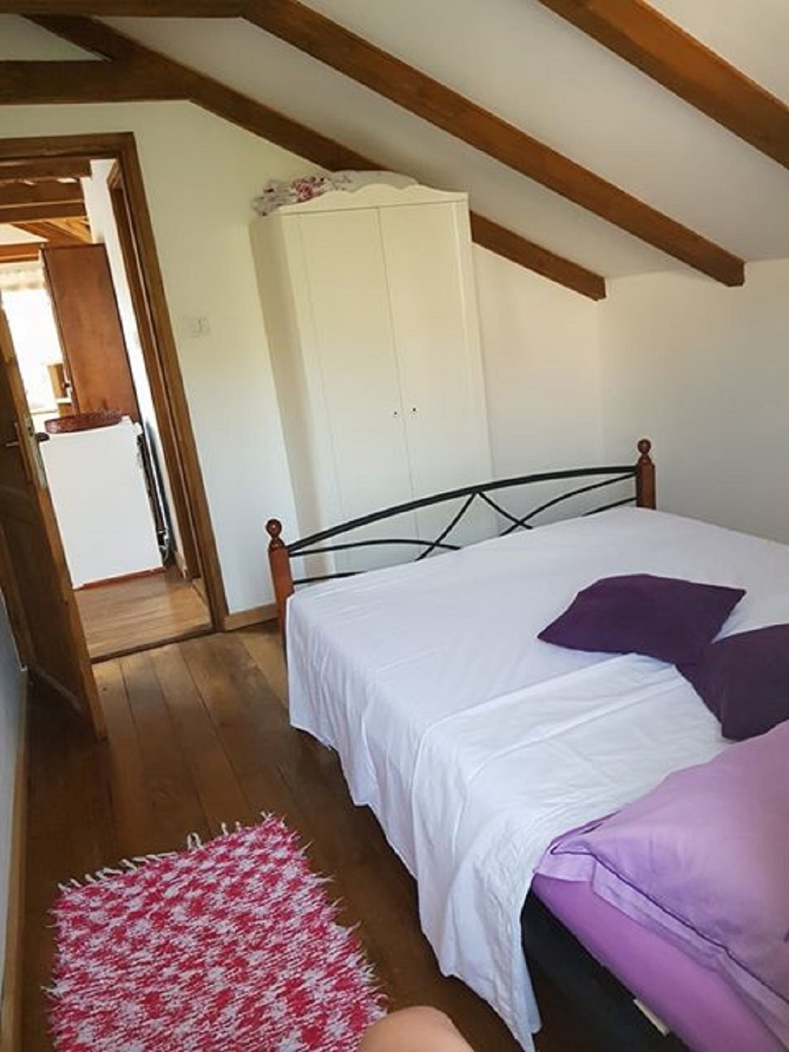 Three bedroom apartment with terrace Rukavac, Vis  A-a