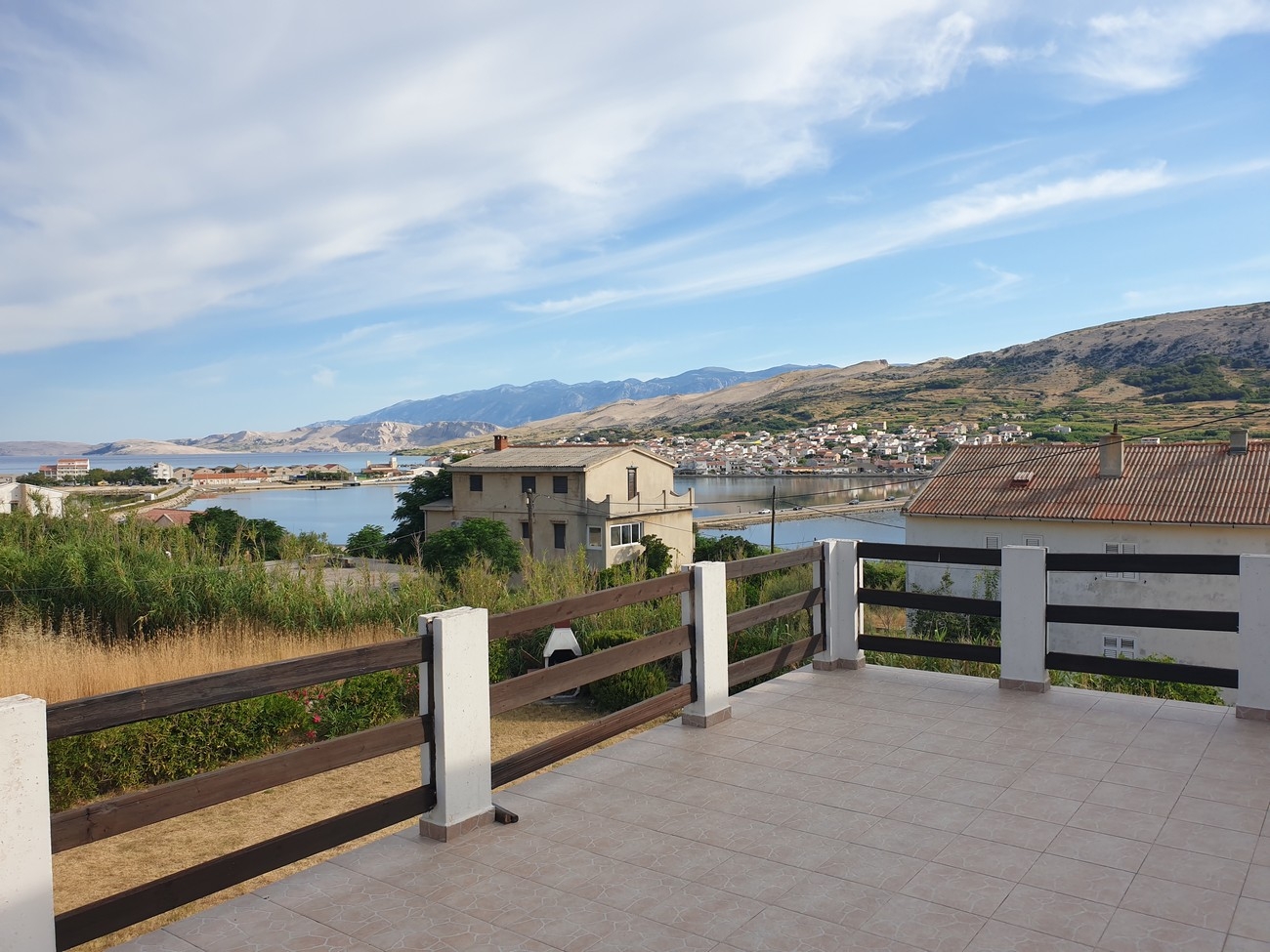 One bedroom apartment with terrace and sea view Pag  A-b