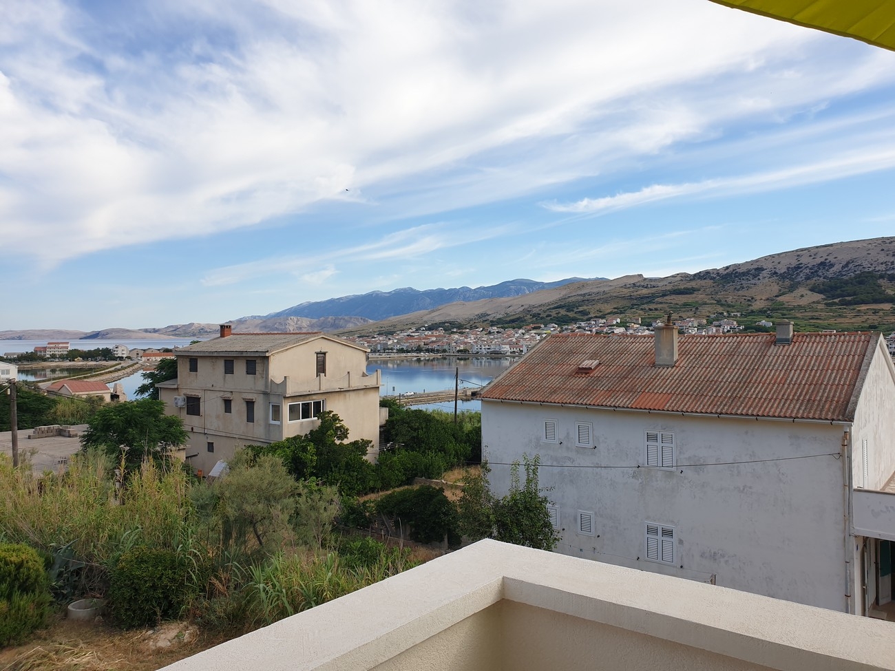 One bedroom apartment with terrace and sea view Pag  A-b