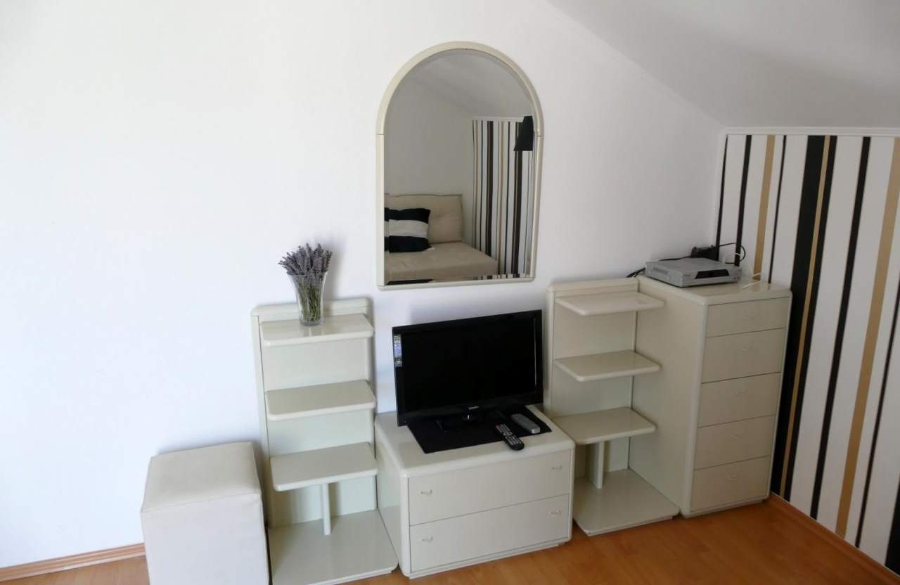 Top Rab Barbat Top Rab Barbat