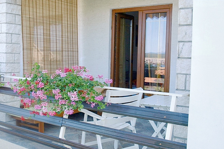 Two bedroom apartment with terrace and sea view Jadranovo, Crikvenica  A-c