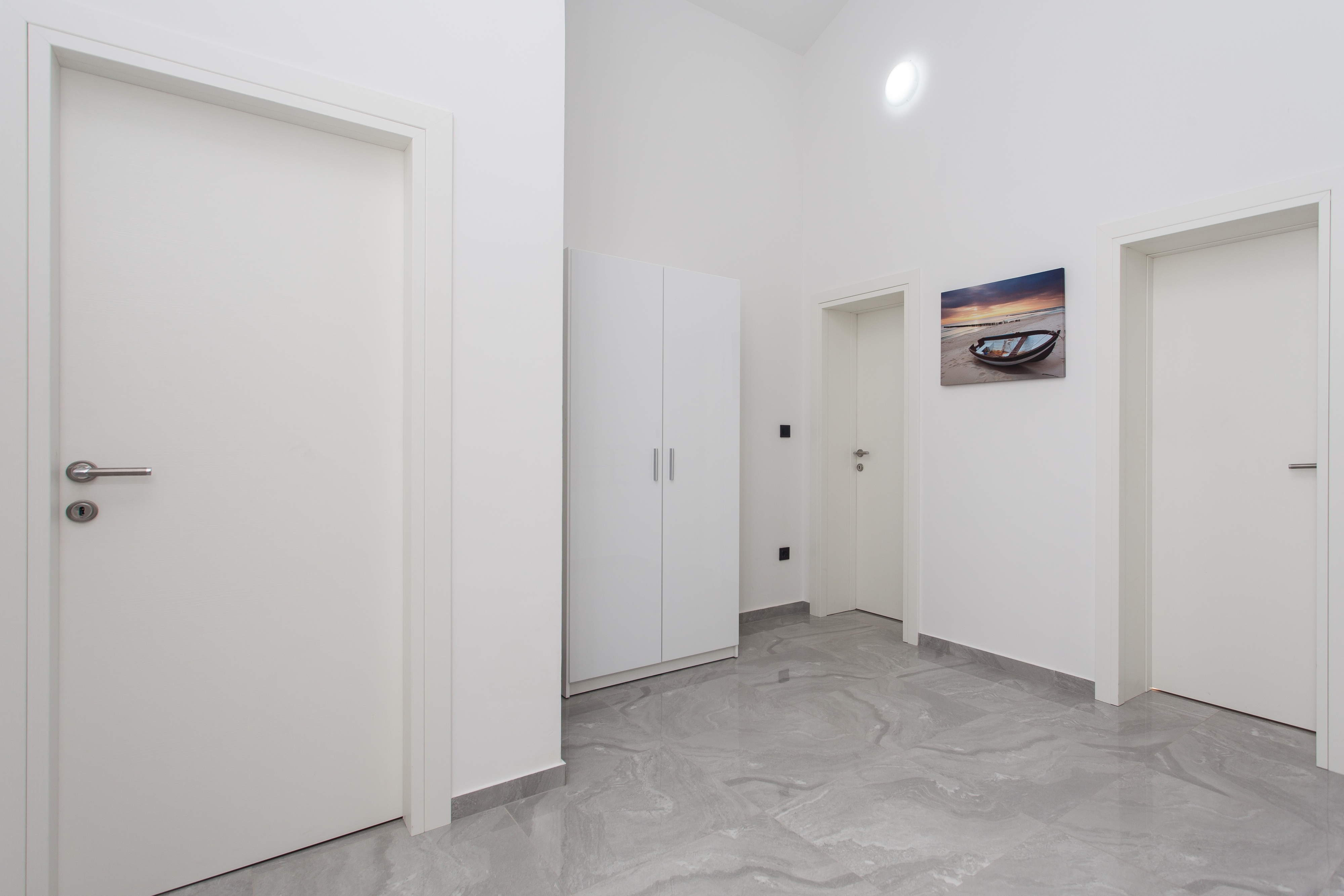 Comfortable and spacious house with terrace Srinjine, Split  K