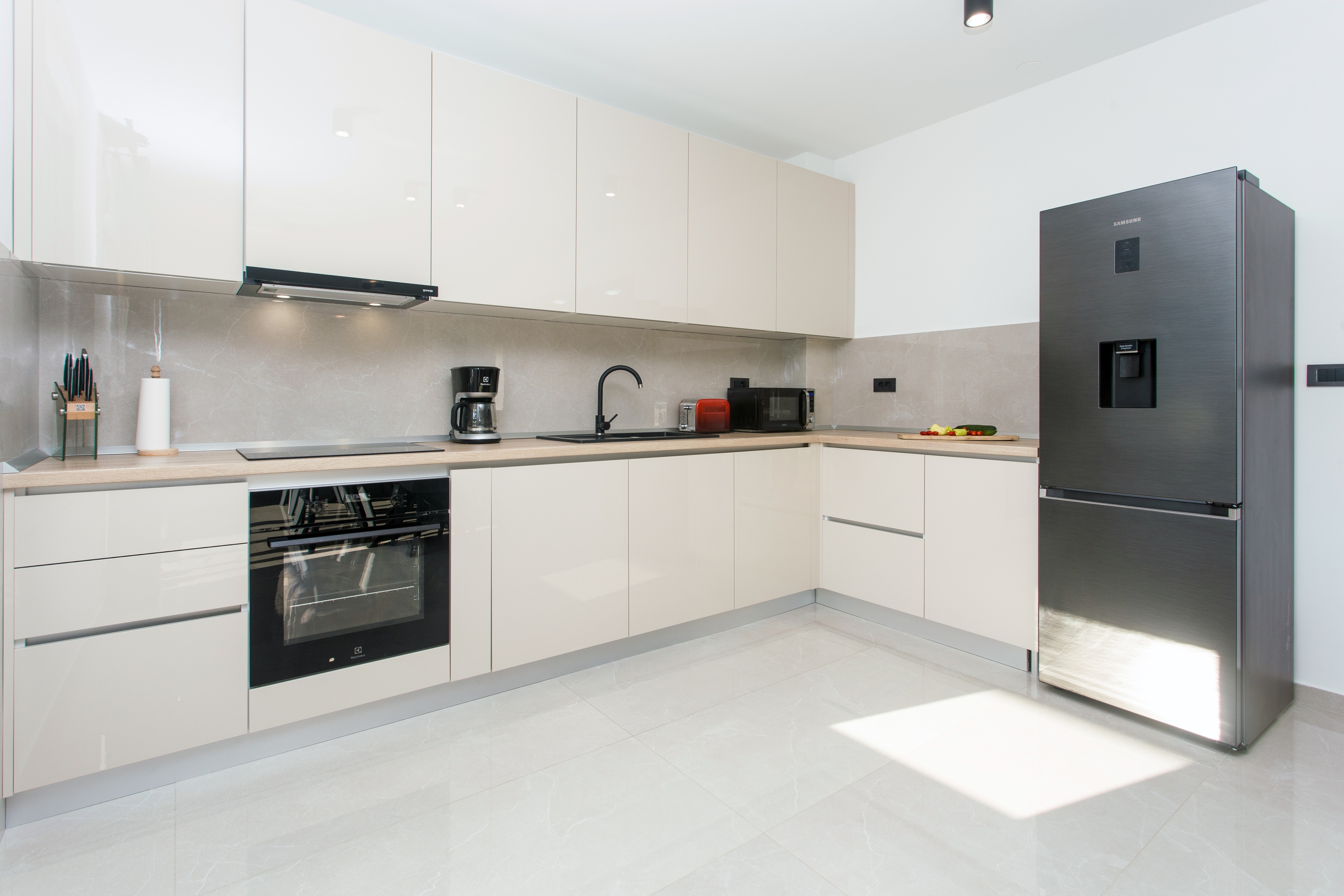 Top Split Srinjine Top Split Srinjine