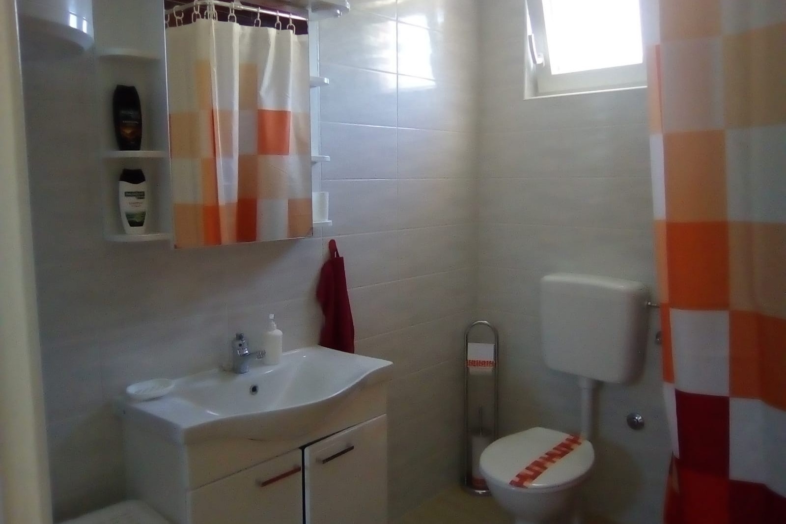 Four bedroom apartment with terrace Vir  A-a
